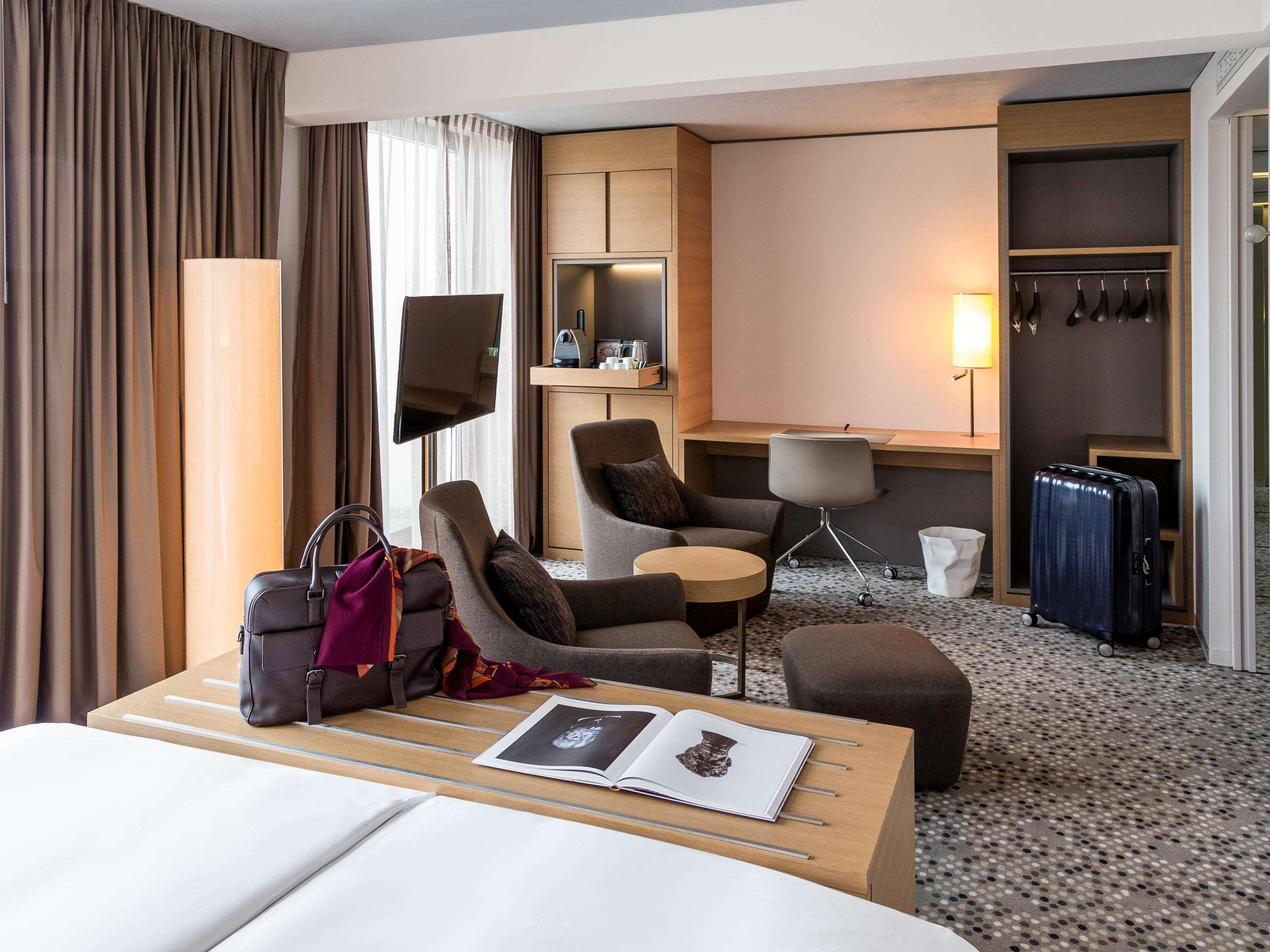 Hotel Pullman Basel Europe Exterior foto